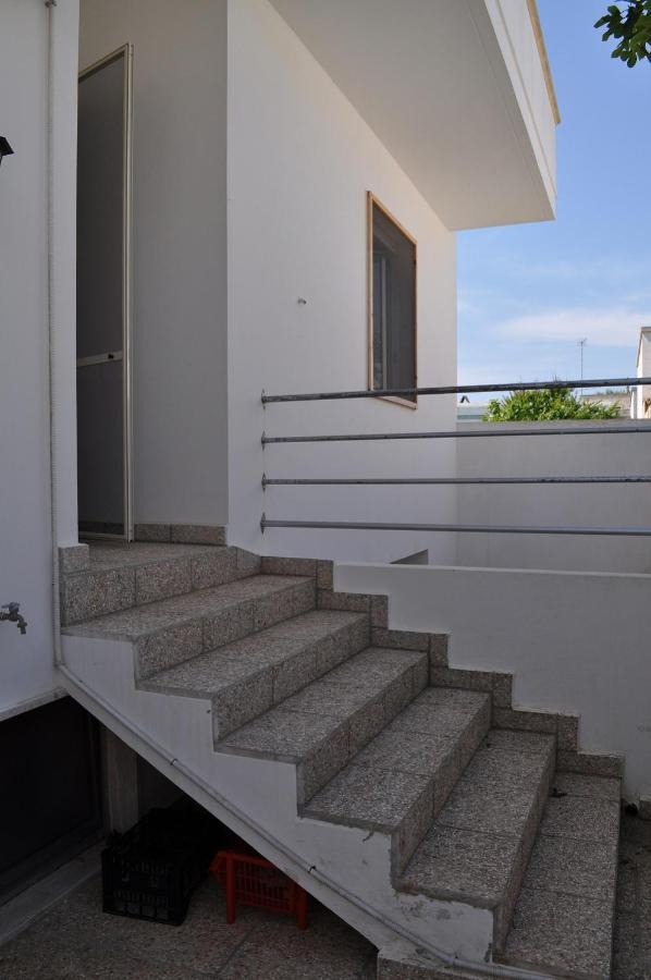 Villetta Frontemare Alliste Exteriér fotografie