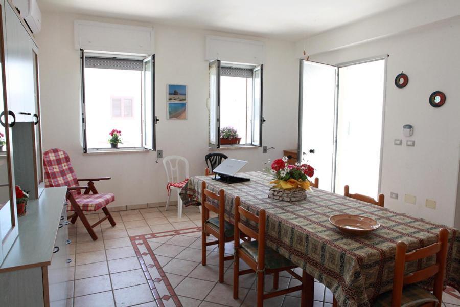 Villetta Frontemare Alliste Exteriér fotografie